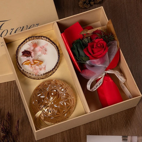 Scented Candle Gift Set with Dried Flower Bouquet Decorative Glass Jar Aromatherapy Candles for Women Birthday Christmas Present